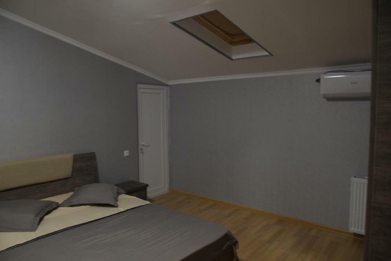Gogoli Family Hotel Tiflis Dış mekan fotoğraf