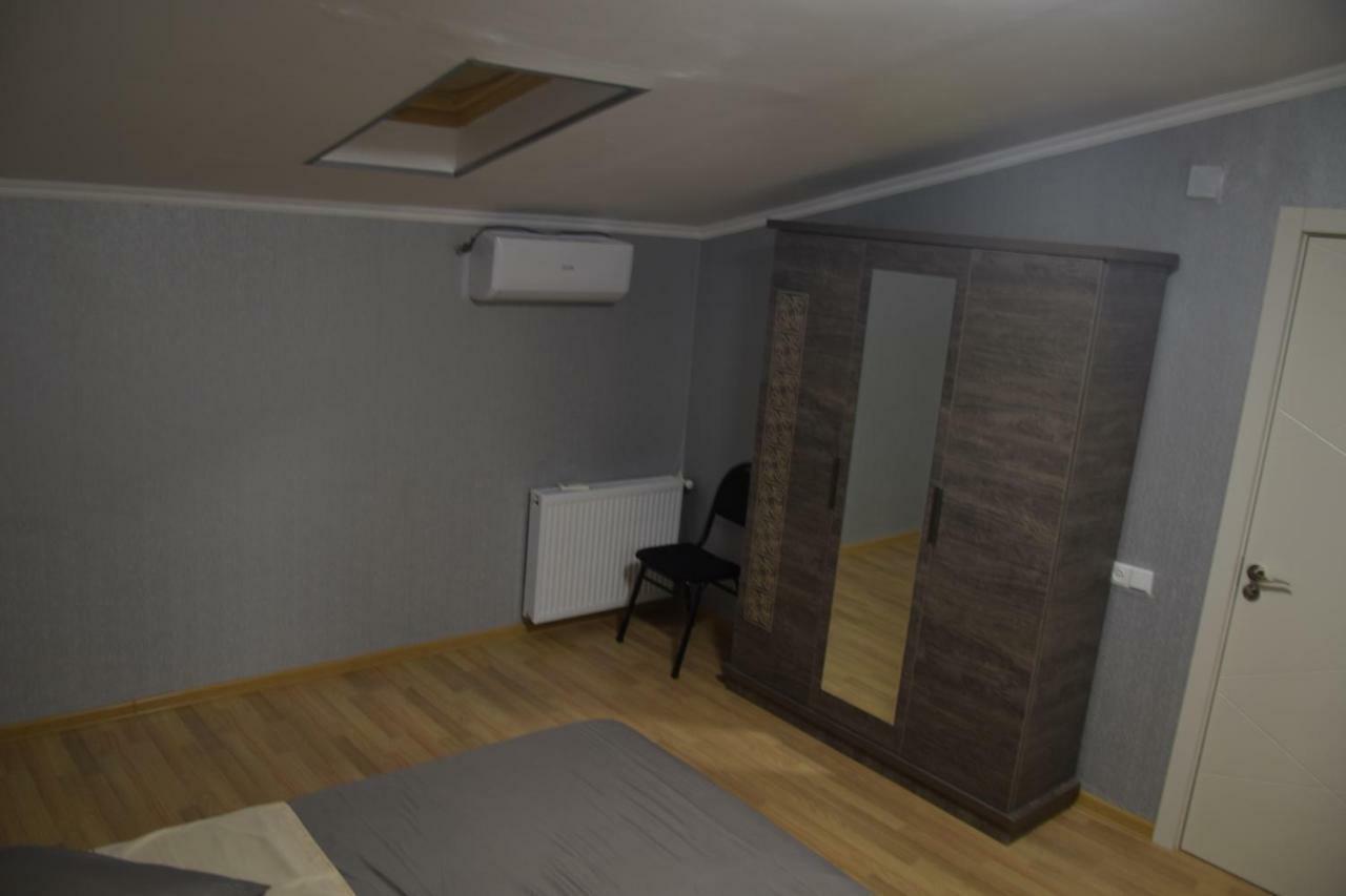 Gogoli Family Hotel Tiflis Dış mekan fotoğraf